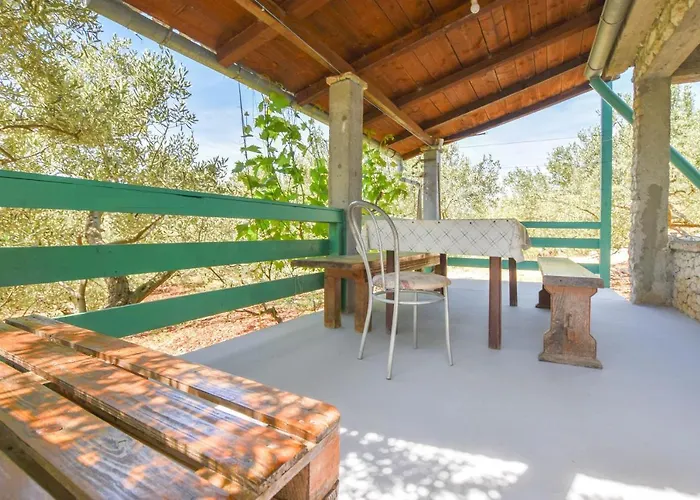 Vikendica House Oliva Tkon